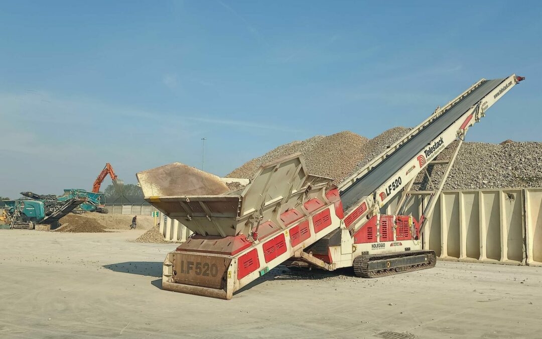 NASTRO TRASPORTATORE TELESTACK LF520