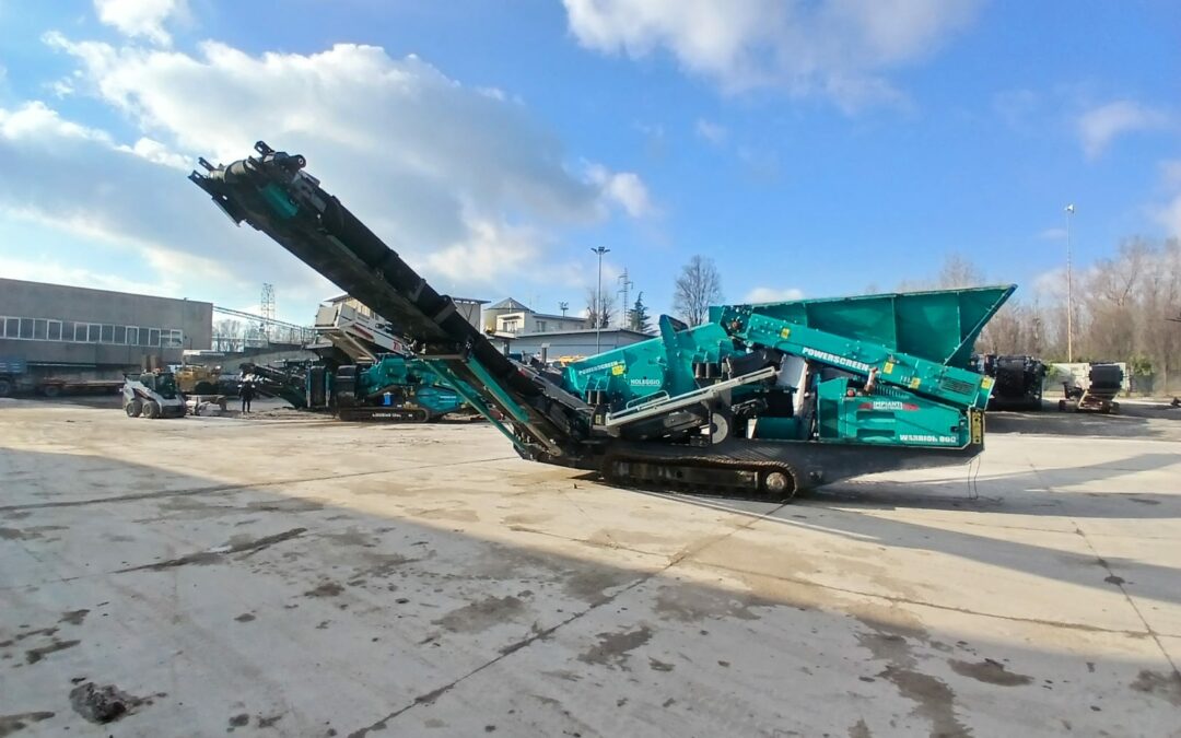 VAGLIO POWERSCREEN WARRIOR 800